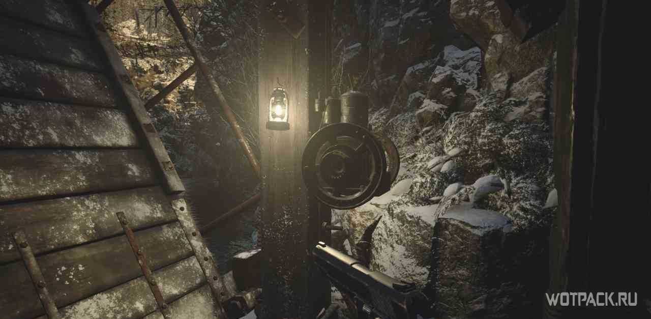 Как сбежать от гигантского плода в resident evil 8 village